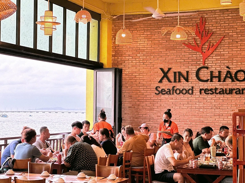 best seafood restaurant in phu quoc - Hình 2