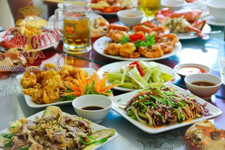 Review Quán Bia Hơi Lan Chín 1a Tăng Bạt Hổ: Trải Nghiệm Bia Tươi Cực Chất Ở Trung Tâm Hà Nội Review Quán Bia Hơi Lan Chín 1a Tăng Bạt Hổ: Trải Nghiệm Bia Tươi Cực Chất Ở Trung Tâm Hà Nội