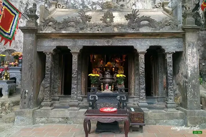 Địa Điểm Du Lịch Ninh Bình: Cẩm Nang Khám Phá Toàn Diện Địa Điểm Du Lịch Ninh Bình: Cẩm Nang Khám Phá Toàn Diện