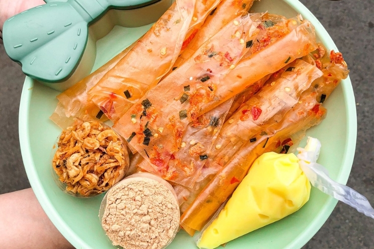 cách ăn bánh tráng phơi sương - Hình 1