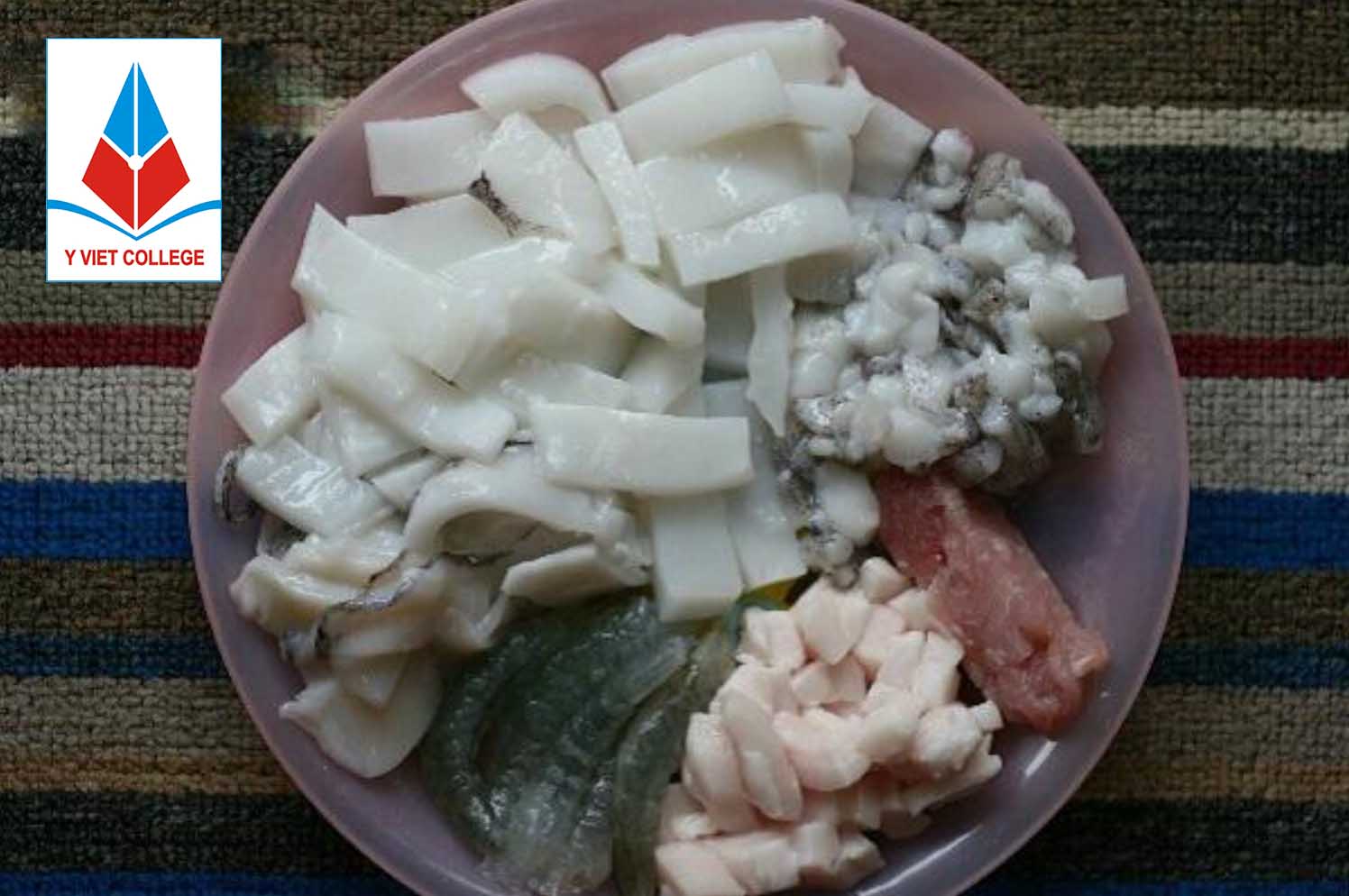 cách làm chả mực giã tay - Hình 1