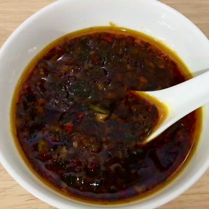 cách làm nước sốt bánh tráng trộn đơn giản - Hình 2