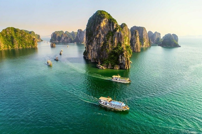 cảnh đẹp ở vịnh hạ long - Hình 1