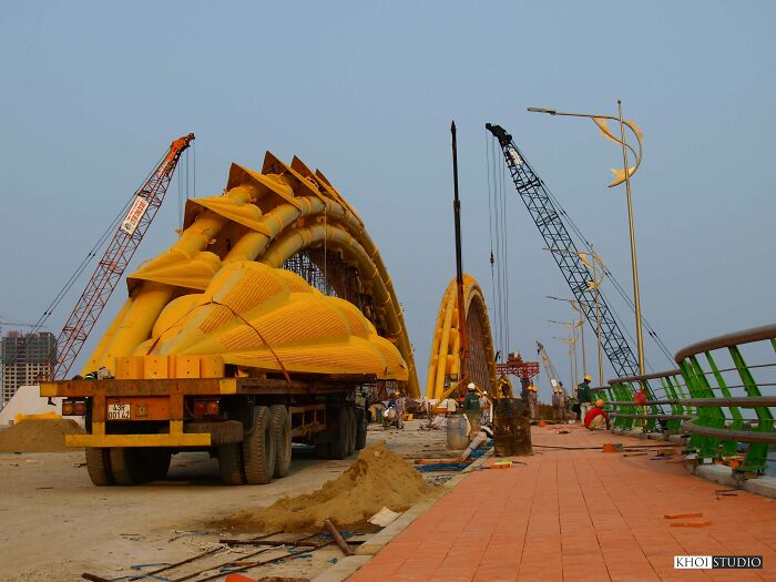 cầu rồng xây dựng năm nào - Hình 5