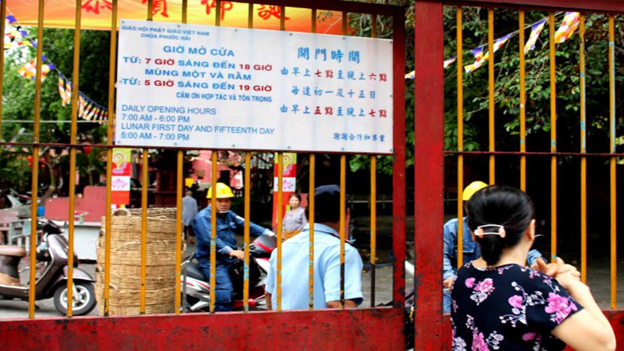 chùa ngọc hoàng giờ mở cửa