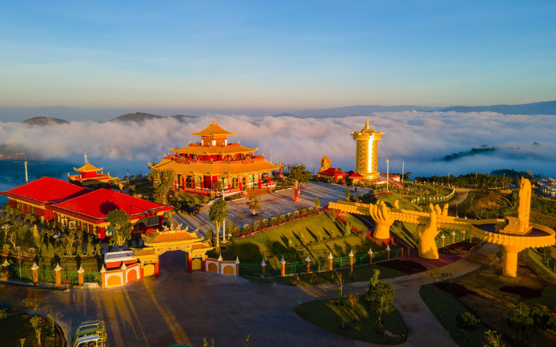 chùa nổi tiếng ở đà lạt