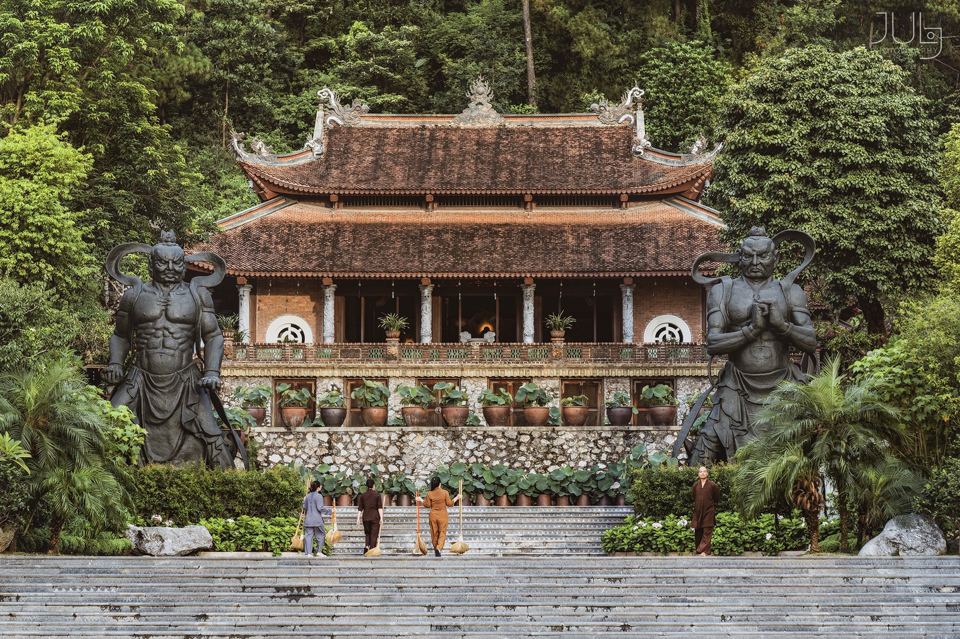 chùa nổi tiếng ở hà nam - Hình 5
