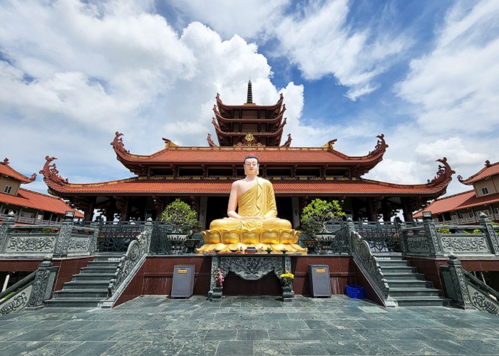 chùa phật cô đơn ở đâu