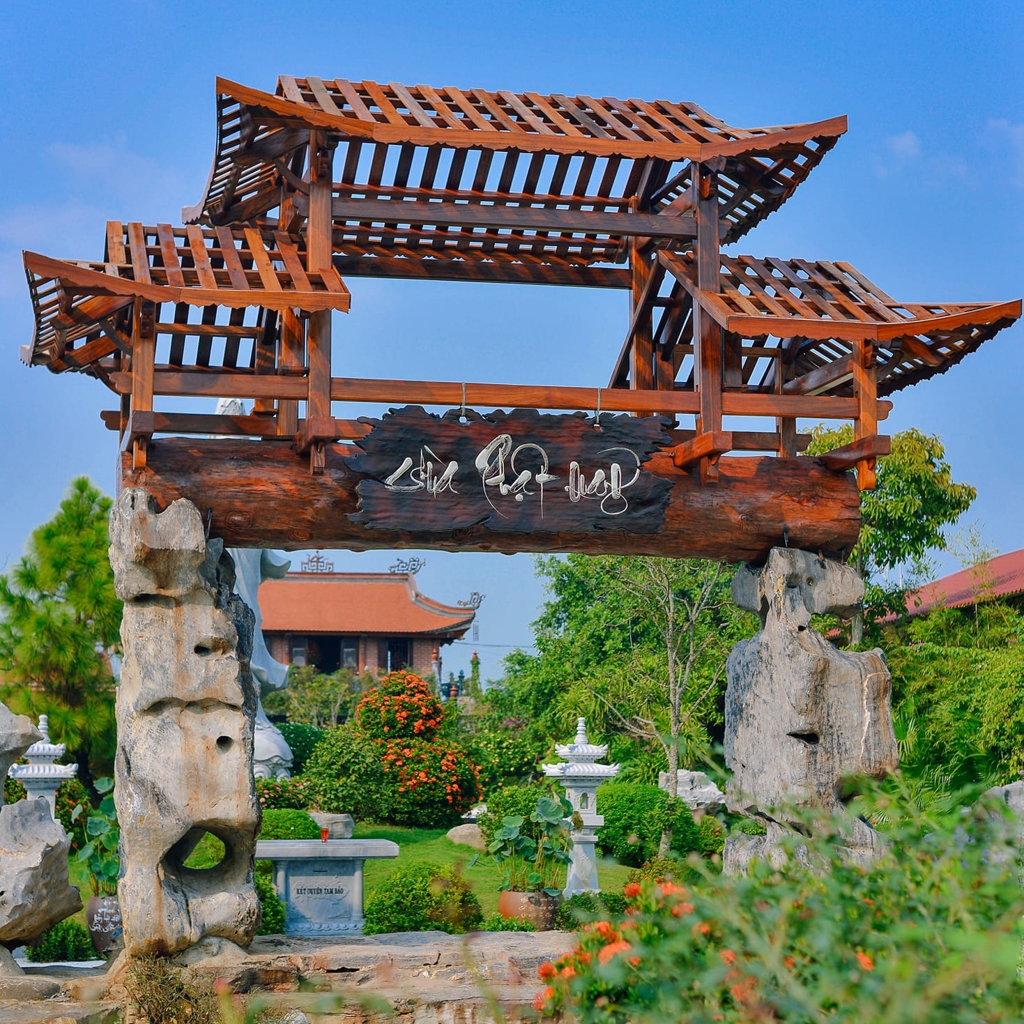 chùa phật quang nằm ở đâu