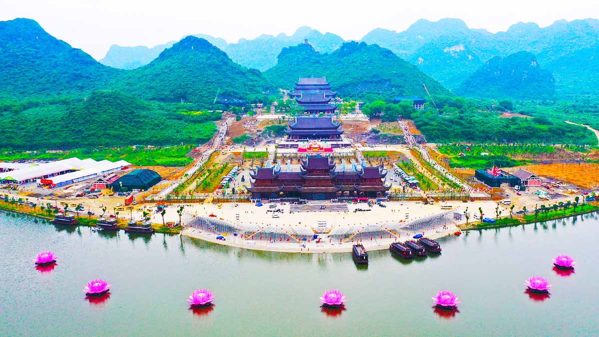 chùa tam chúc có mở cửa đón khách không - Hình 1
