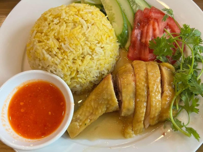 cơm gà hải nam gần đây