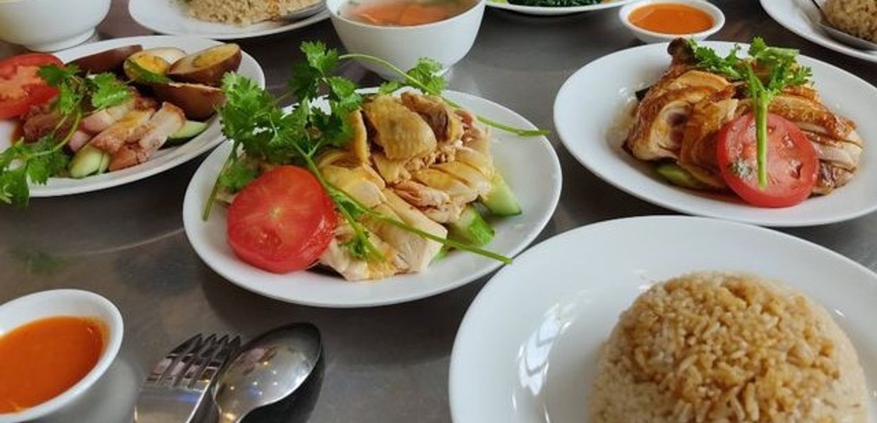 cơm gà hải nam võ văn tần - Hình 4