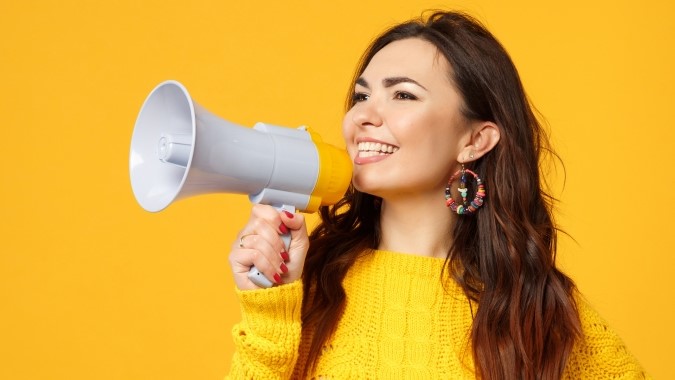 con gái có bể giọng không - Hình 4
