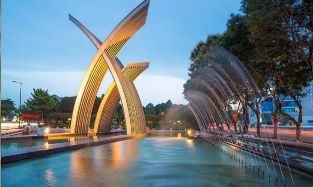 cổng chào công viên hoàng văn thụ - Hình 2
