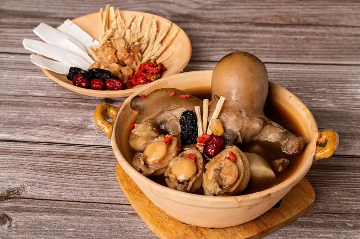 Dê Song Dương Trần Kim Xuyến Là Gì? Nguồn Gốc Và Đặc Điểm Nổi Bật Dê Song Dương Trần Kim Xuyến Là Gì? Nguồn Gốc Và Đặc Điểm Nổi Bật