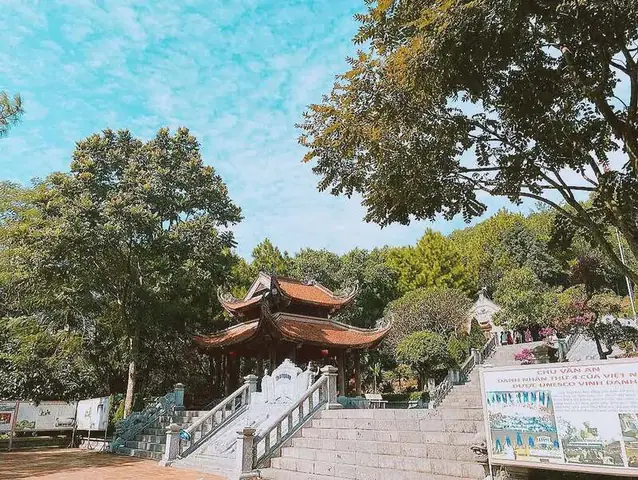 Đền Thờ Chu Văn An Hải Dương: Hành Trình Khám Phá Di Tích Văn Hóa Linh Thiêng