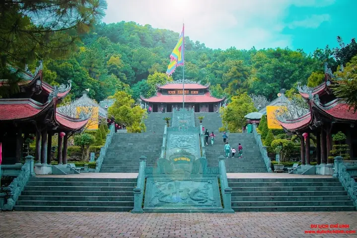 Đền Thờ Chu Văn An Hải Dương: Hành Trình Khám Phá Di Tích Văn Hóa Linh Thiêng