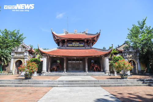 đền thờ hoàng đế quang trung