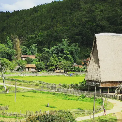 Top 20 Địa Điểm Du Lịch Việt Nam Đáng Tham Quan Nhất Top 20 Địa Điểm Du Lịch Việt Nam Đáng Tham Quan Nhất