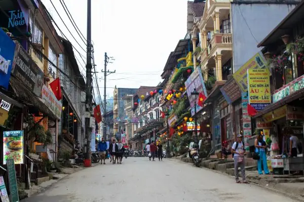 Địa Điểm Vui Chơi Ở Sapa: 8 Gợi Ý Hoàn Hảo Cho Chuyến Đêm Đáng Nhớ