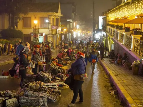 Địa Điểm Vui Chơi Ở Sapa: 8 Gợi Ý Hoàn Hảo Cho Chuyến Đêm Đáng Nhớ