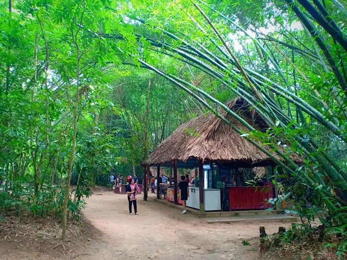 du lịch địa đạo củ chi - Hình 2