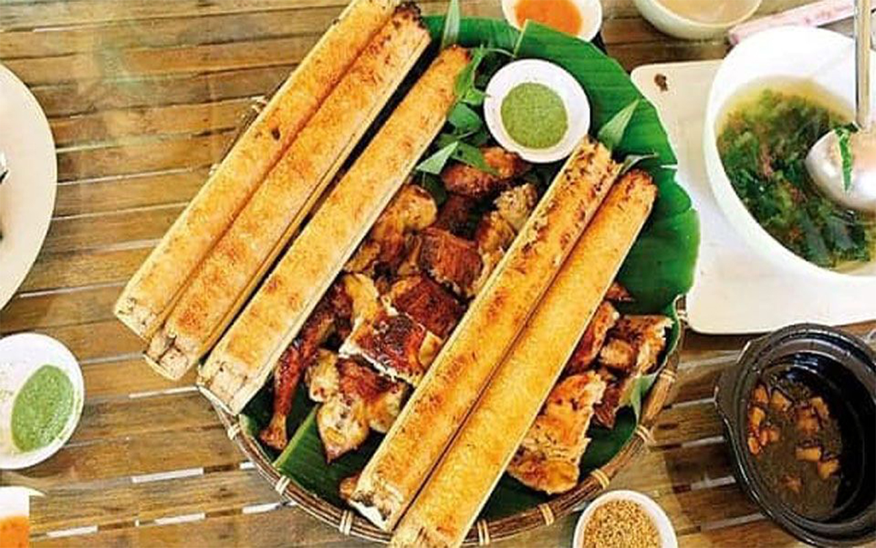 gà nướng cơm lam tuyệt tình cốc - Hình 1