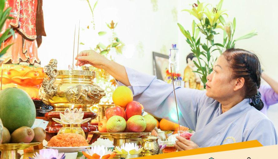 giao thừa cúng trong nhà trước hay ngoài trời trước - Hình 4