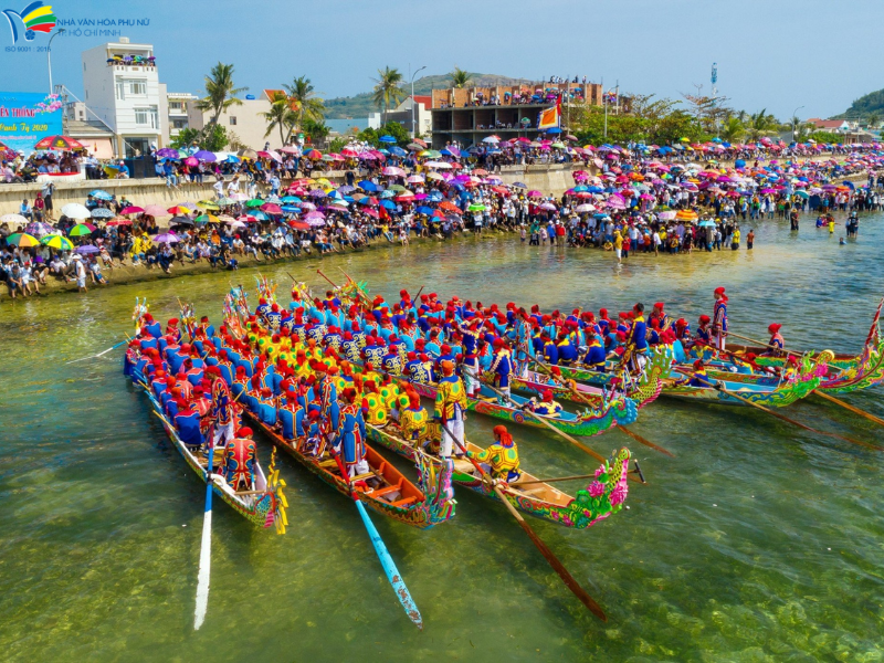 giới thiệu về lễ hội đua thuyền - Hình 2