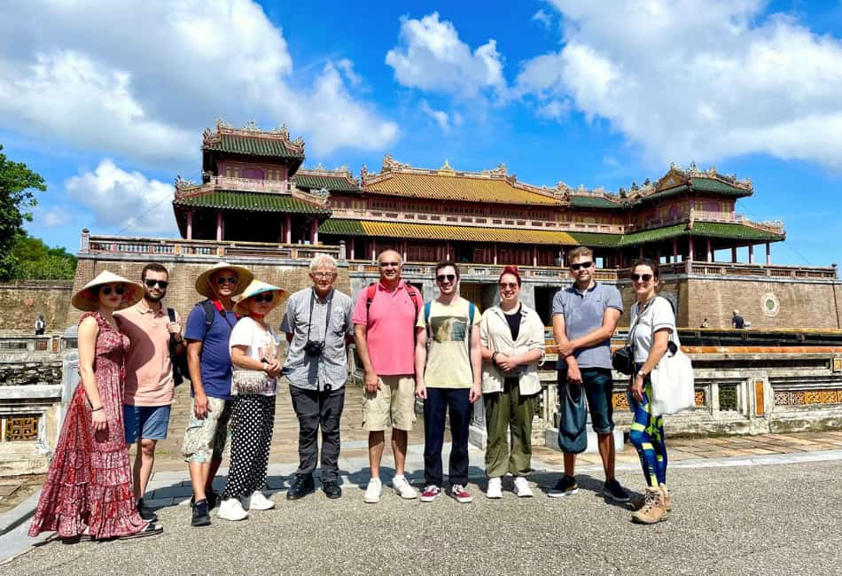 hoi an to hue day tour - Hình 1