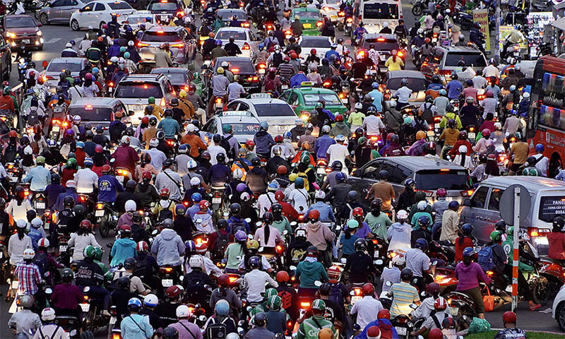 how many people live in saigon