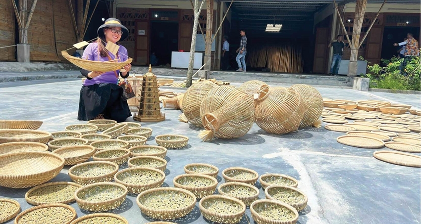 htx mây tre đan bao la - Hình 2