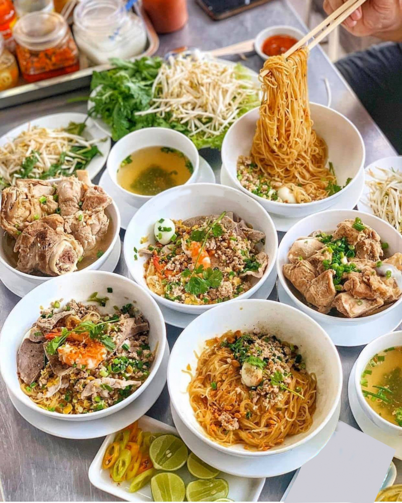 hủ tiếu nam vang quận 7 - Hình 3
