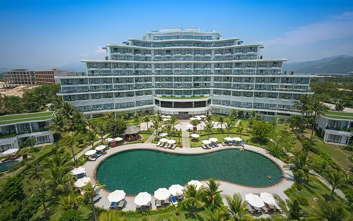 Khách Sạn 5 Sao Nha Trang: Cẩm Nang Lựa Chọn Cho Kỳ Nghỉ Sang Trọng
