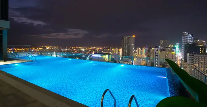 Top Khách Sạn Nha Trang Giá Rẻ: Đánh Giá Chi Tiết & Bảng So Sánh