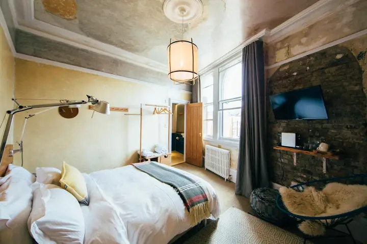Top 10 Khách Sạn Giá Rẻ Ở Cần Thơ: Đánh Giá Chi Tiết & Bảng So Sánh Top 10 Khách Sạn Giá Rẻ Ở Cần Thơ: Đánh Giá Chi Tiết & Bảng So Sánh