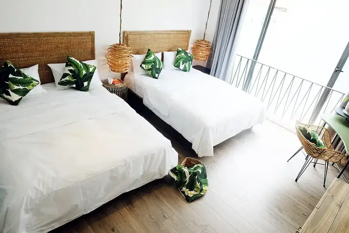 Top 10 Khách Sạn Vũng Tàu Gần Biển Giá Rẻ Từ 300k: Đánh Giá Chi Tiết & Bảng So Sánh Top 10 Khách Sạn Vũng Tàu Gần Biển Giá Rẻ Từ 300k: Đánh Giá Chi Tiết & Bảng So Sánh