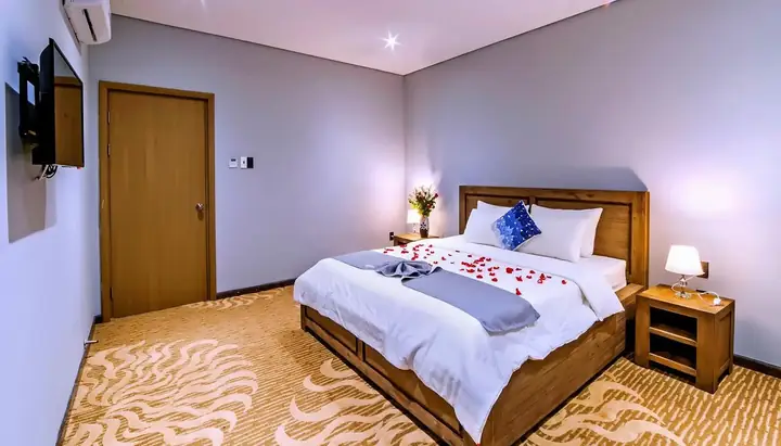 Top 10 Khách Sạn Vũng Tàu Gần Biển Giá Rẻ Từ 300k: Đánh Giá Chi Tiết & Bảng So Sánh Top 10 Khách Sạn Vũng Tàu Gần Biển Giá Rẻ Từ 300k: Đánh Giá Chi Tiết & Bảng So Sánh