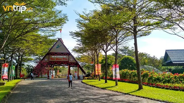 Khu Du Lịch Thác Giang Điền Hà Tĩnh: Tổng Quan & Hướng Dẫn Khám Phá Toàn Diện Khu Du Lịch Thác Giang Điền Hà Tĩnh: Tổng Quan & Hướng Dẫn Khám Phá Toàn Diện