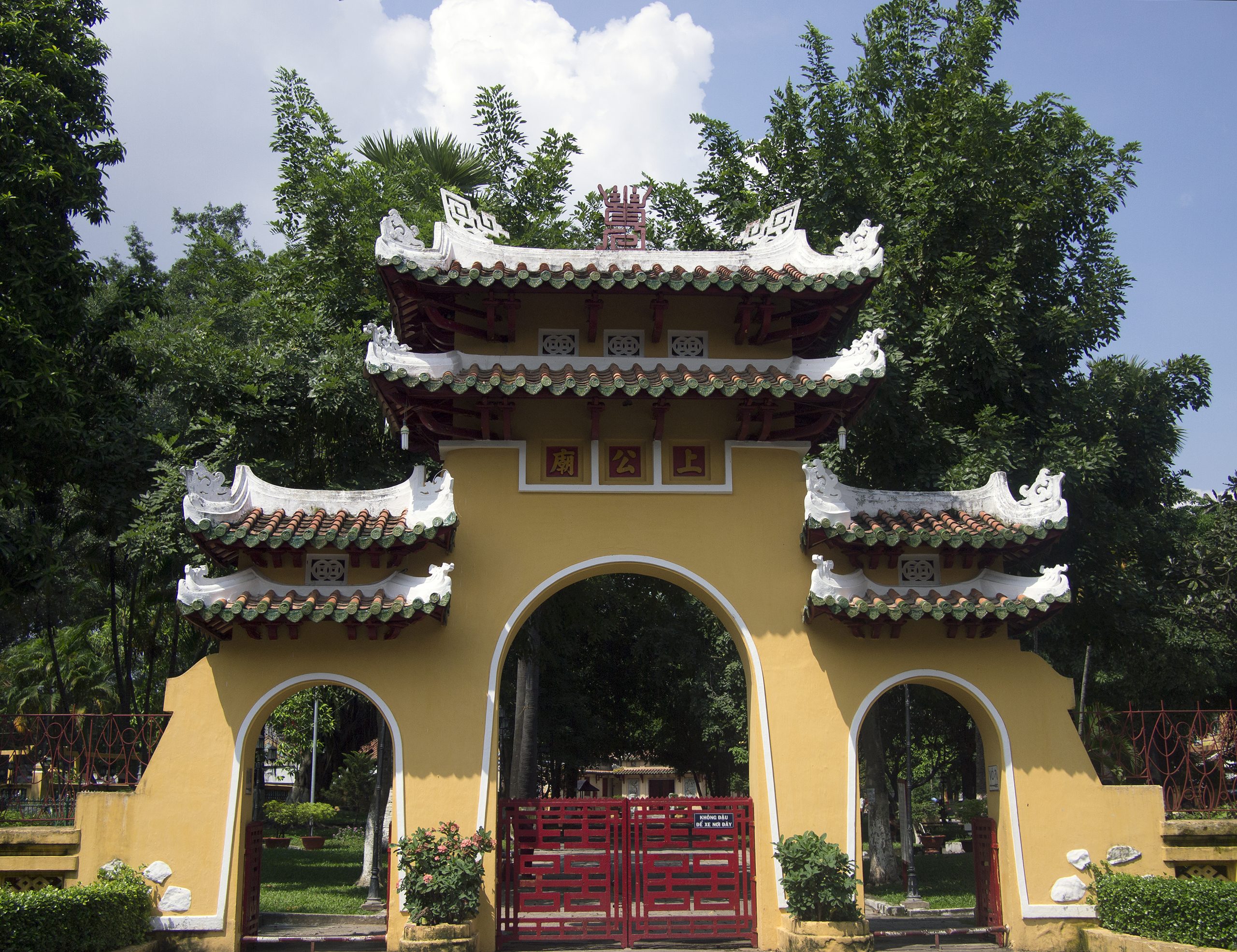 lăng ông bà chiểu địa chỉ