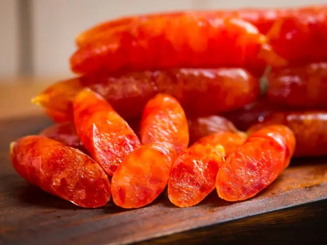 Lạp Xưởng Ở Đâu Ngon Nhất? Top 10 Địa Điểm Đáng Thử Tại Việt Nam Lạp Xưởng Ở Đâu Ngon Nhất? Top 10 Địa Điểm Đáng Thử Tại Việt Nam