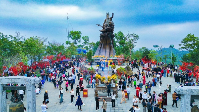 lễ hội đền gióng sóc sơn - Hình 2