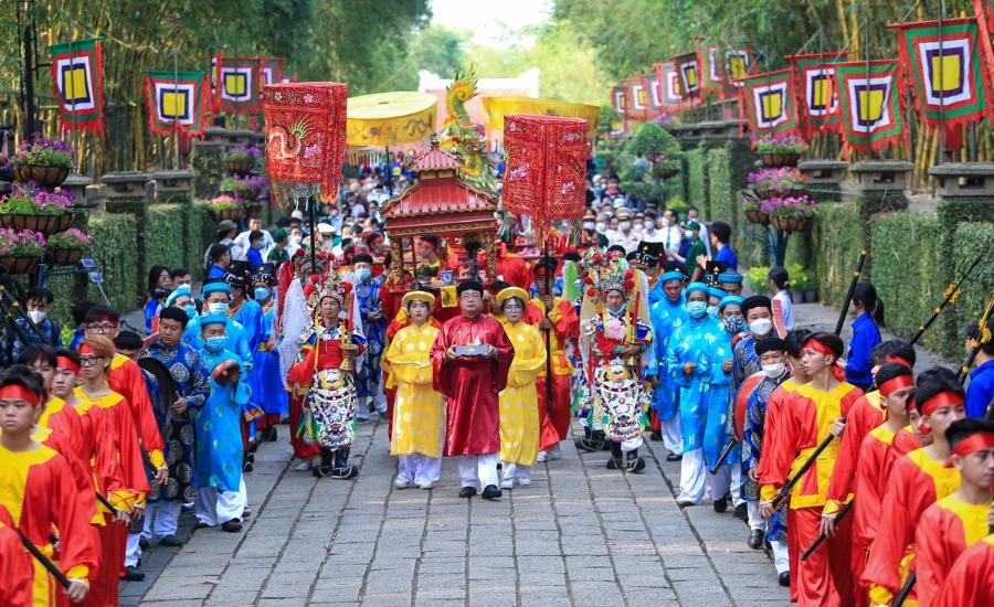 lễ hội đền hùng diễn ra như thế nào