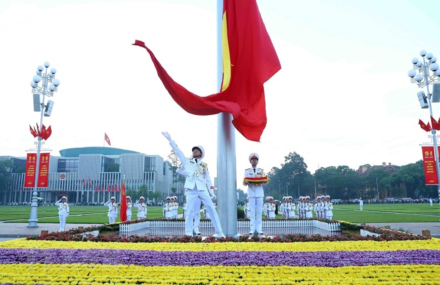 lễ thượng cờ ở quảng trường ba đình - Hình 2