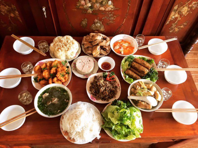 mâm cơm cúng cuối năm - Hình 2