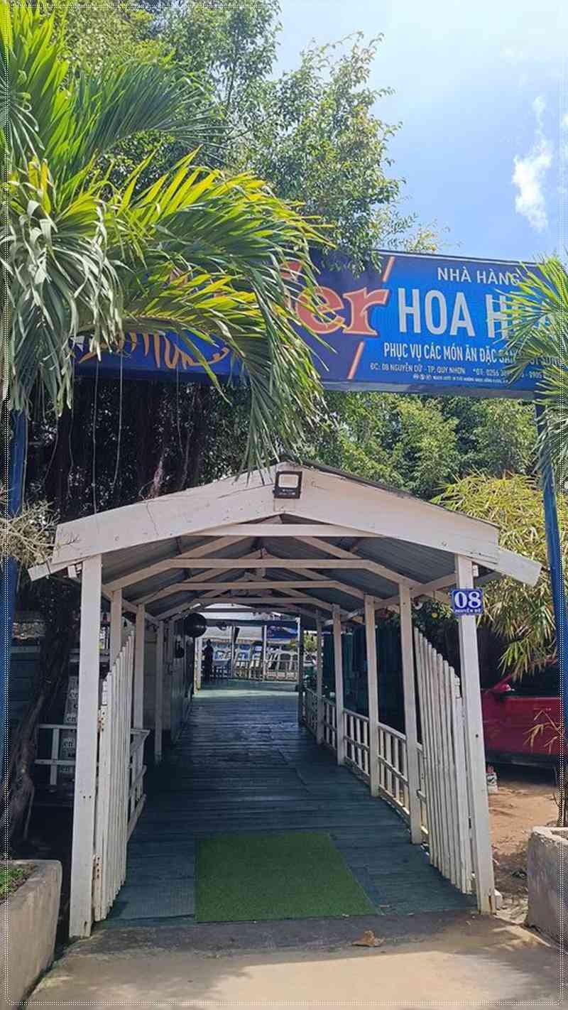 nhà hàng hoa hoa quy nhơn