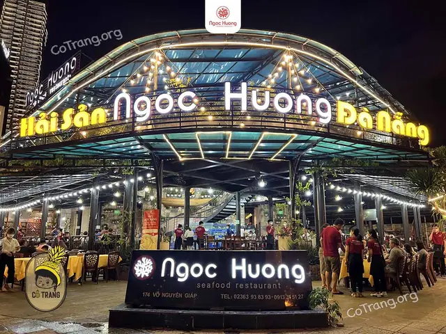 Review Nhà Hàng Hải Sản Ngọc Hương Đà Nẵng: Trải Nghiệm View Biển Mỹ Khê Và Chất Lượng Thực Tế