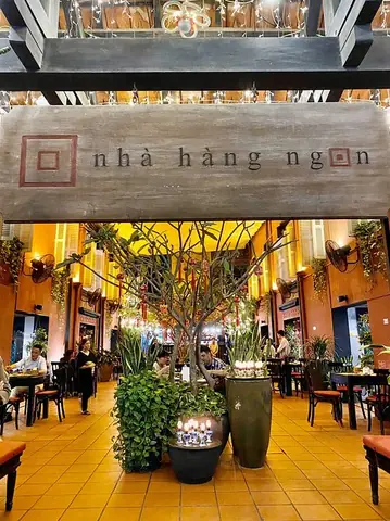 Top 8 Nhà Hàng Ngon Ở Hà Nội: Đánh Giá Chi Tiết Từ Ẩm Thực Việt Đến Ăn Tối Quốc Tế