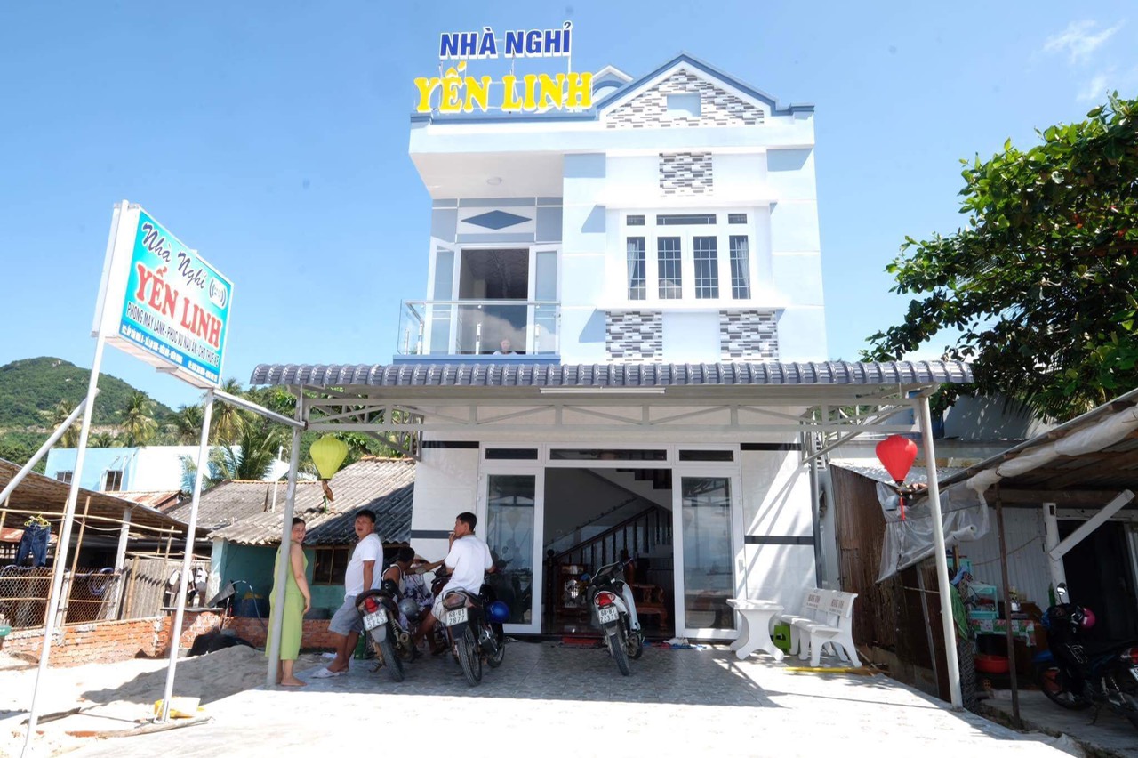 nhà nghỉ yến linh hòn sơn