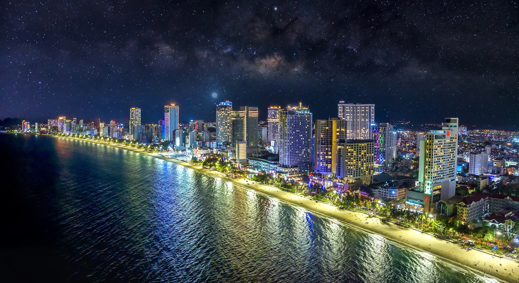 nha trang có gì chơi vào ban đêm - Hình 4